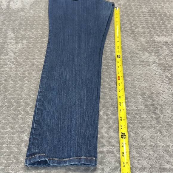 LOFT Modern Straight Jeans.  Size 10P - Picture 8 of 10